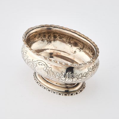 Lot 204 - A GEORGE III SCOTTISH SILVER BOWL