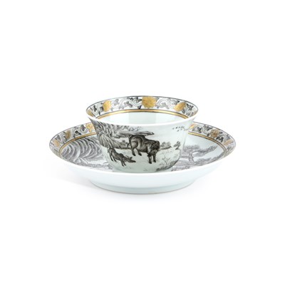 Lot 35 - A CHINESE EN GRISAILLE TEA BOWL AND SAUCER