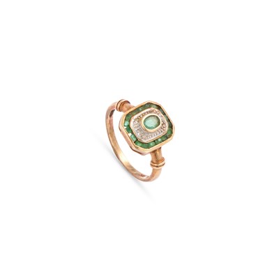 Lot 626 - A 9 CARAT GOLD EMERALD AND DIAMOND CLUSTER RING