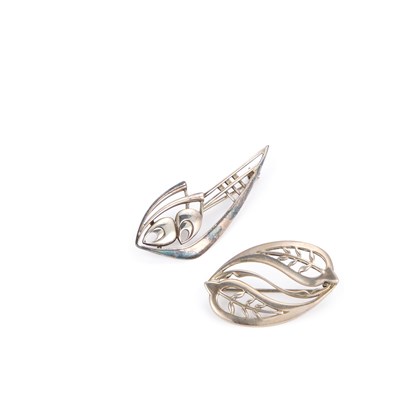 Lot 699 - OLE GORIE: TWO SCOTTISH SILVER BROOCHES