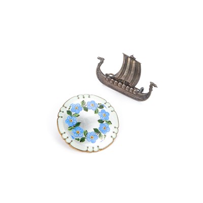 Lot 584 - TWO NORWEGIAN BROOCHES
