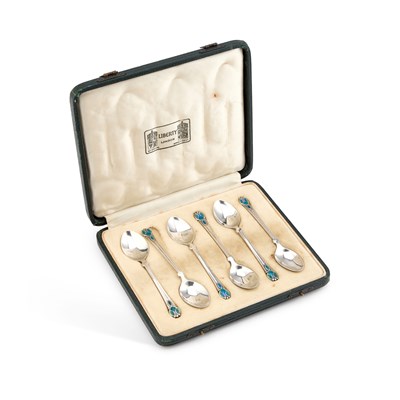 Lot 396 - A SET OF SIX ARTS AND CRAFTS SILVER AND ENAMEL SPOONS