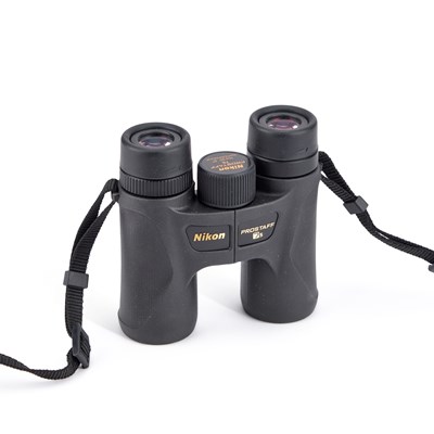 Lot 750 - A PAIR OF NIKON PROSTAFF 7S 10X30 BINOCULARS