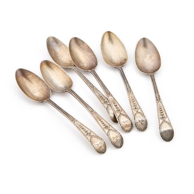 Lot 517 - A SET OF SIX GEORGE III SILVER TEASPOONS