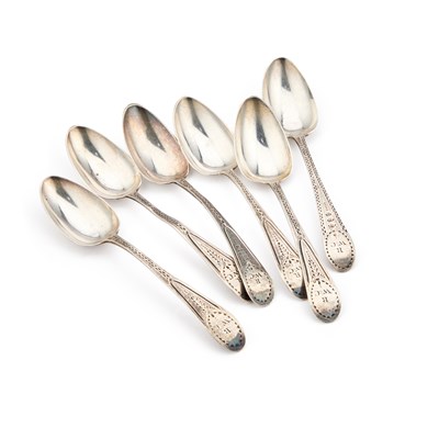 Lot 516 - A SET OF SIX GEORGE III SILVER TEASPOONS