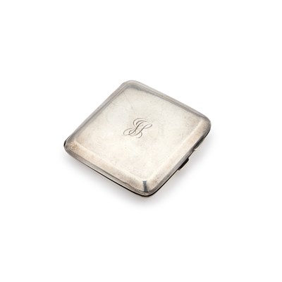 Lot 419 - A GEORGE V SILVER CIGARETTE CASE