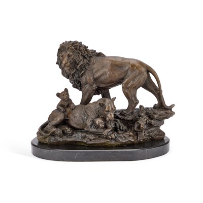 Lot 781 - A CONTEMPORARY SCHOOL BRONZE GROUP OF LIONS AND THEIR CUBS