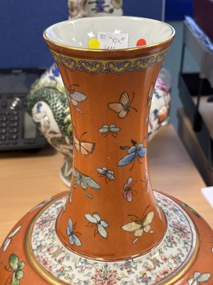 Lot 131 - A PAIR OF CHINESE FAMILLE ROSE 'BUTTERFLY' VASES