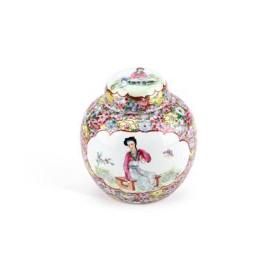 Lot 160 - A CHINESE FAMILLE ROSE GINGER JAR AND COVER