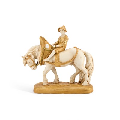 Lot 598 - A ROYAL DUX FIGURE