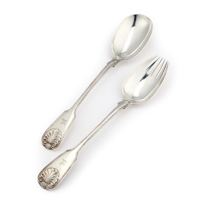 Lot 452 - A PAIR OF VICTORIAN SILVER SALAD SERVERS