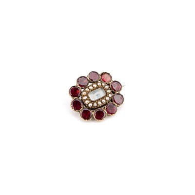Lot 572 - A GEORGIAN LOVER'S EYE PORTRAIT MINIATURE BROOCH