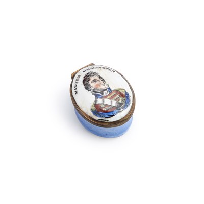 Lot 538 - A RARE SOUTH STAFFORDSHIRE ENAMEL PATCH BOX, CIRCA 1812-14