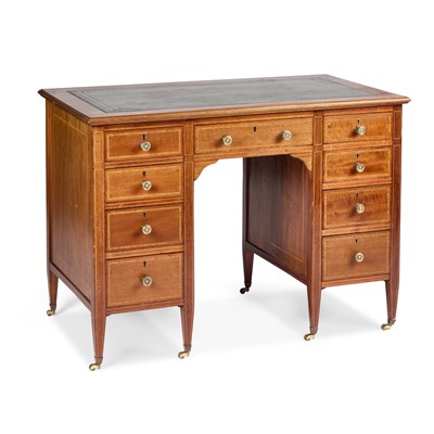 Lot 399 - AN EDWARDIAN LEATHER-INSET AND INLAID MAHOGANY DESK