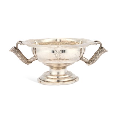 Lot 87 - A 19TH CENTURY RUSSIAN SILVER BOWL