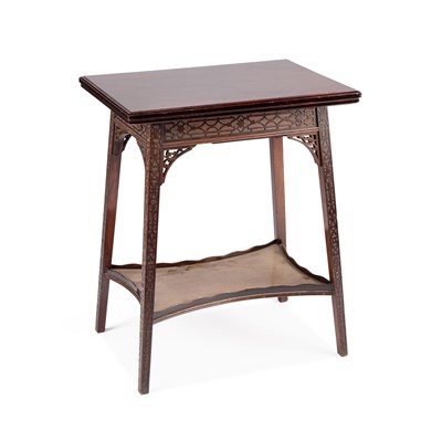 Lot 409 - A CHIPPENDALE STYLE MAHOGANY FOLDOVER TABLE