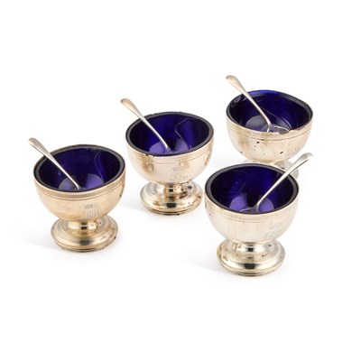 Lot 638 - A SET OF FOUR GEORGE V SILVER SALTS