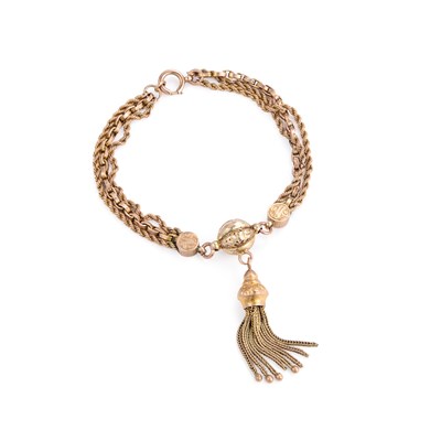 Lot 984 - AN ALBERTINA CHAIN BRACELET