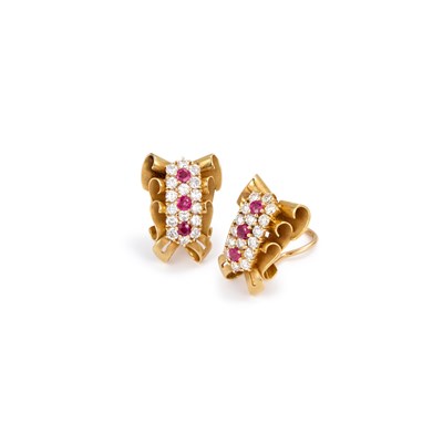 Lot 1046 - A PAIR OF RETRO RUBY AND DIAMOND CLUSTER EARRINGS