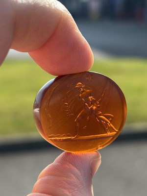 Lot 62 - A LARGE PASTE INTAGLIO AFTER THE ANTIQUE OF THE PRINCE STANISLAS PONIATOWSKI COLLECTION