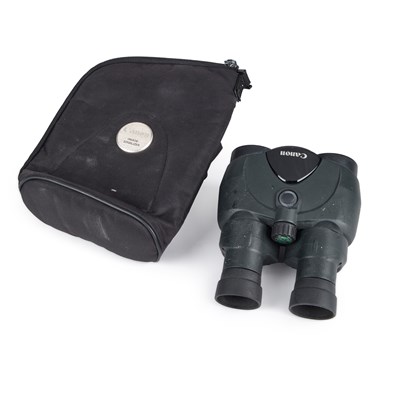 Lot 326 - A PAIR OF CANON IMAGE STABILIZER 10X30 IS BINOCULARS