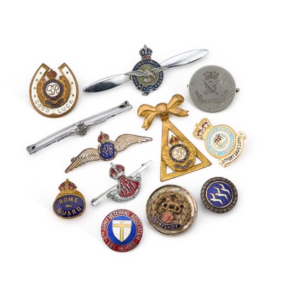 Lot 15 - A COLLECTION OF SWEETHEART BADGES