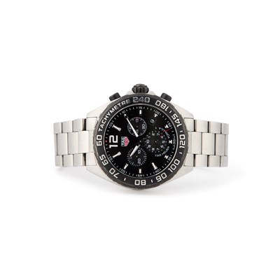 Lot 813 - A GENTS STEEL TAG HEUER FORMULA 1 BRACELET WATCH