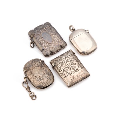 Lot 698 - A GROUP OF SILVER VESTA CASES