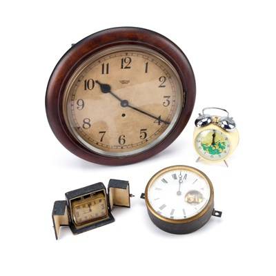 Lot 378 - AN EARLY 20TH CENTURY MAHOGANY DIAL CLOCK