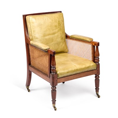Lot 420 - A FINE REGENCY MAHOGANY AND LEATHER UPHOLSTERED BERGERE