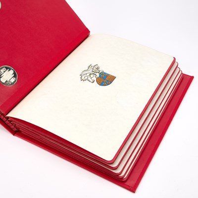 Lot 47 - A FRANKLIN MINT KINGS AND QUEENS OF ENGLAND FIRST EDITION STERLING SILVER PROOF SET