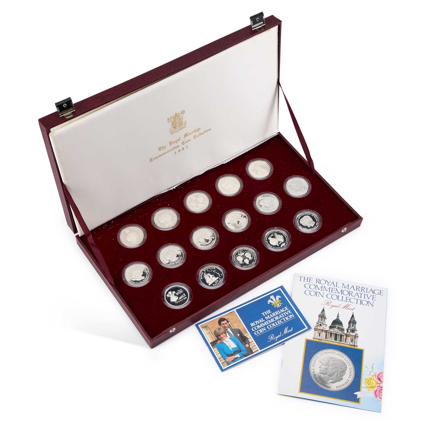 Lot 49 - A ROYAL MINT ROYAL MARRIAGE COMMEMORATIVE COIN COLLECTION