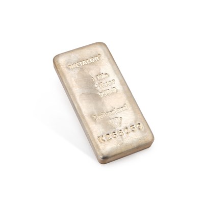 Lot 310 - A METALOR 1 KILO SILVER 999.0 BULLION BAR