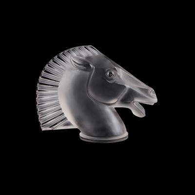 Lot 73 - RENÉ LALIQUE (FRENCH, 1860-1945), A 'LONGCHAMP-B' CAR MASCOT, DESIGNED 1929