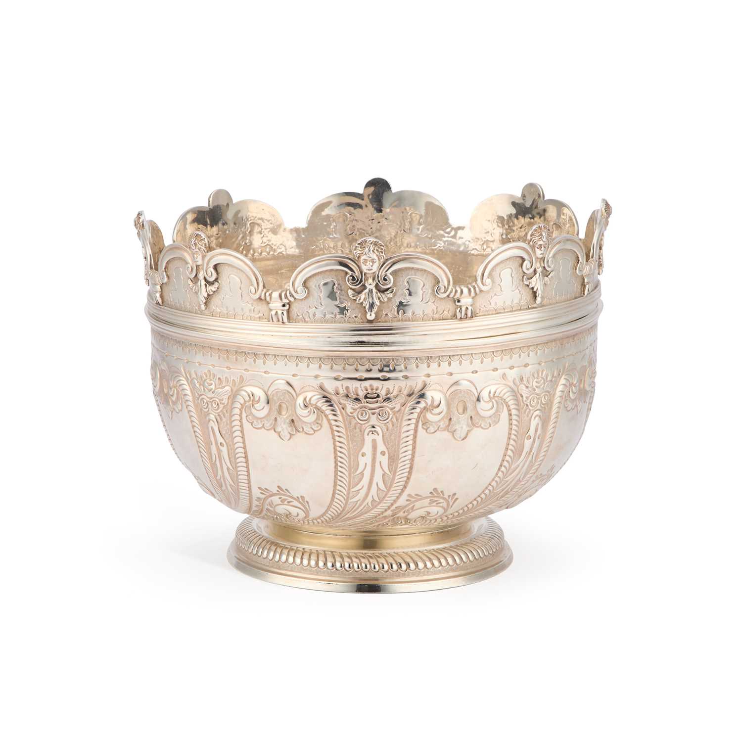 Lot 734 - A VICTORIAN BRITANNIA STANDARD SILVER MONTEITH