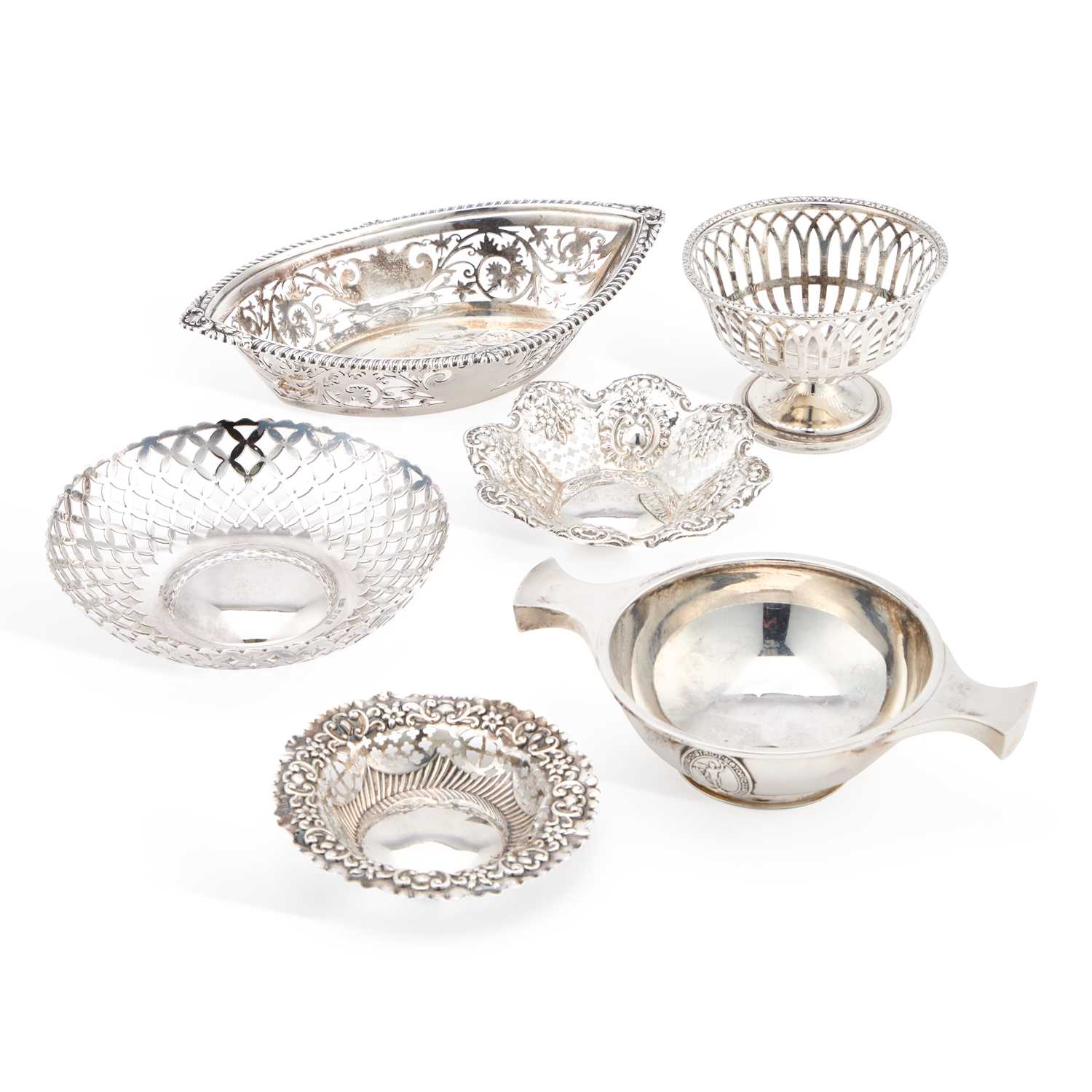 Lot 287 - A GROUP OF SIX SILVER DISHES