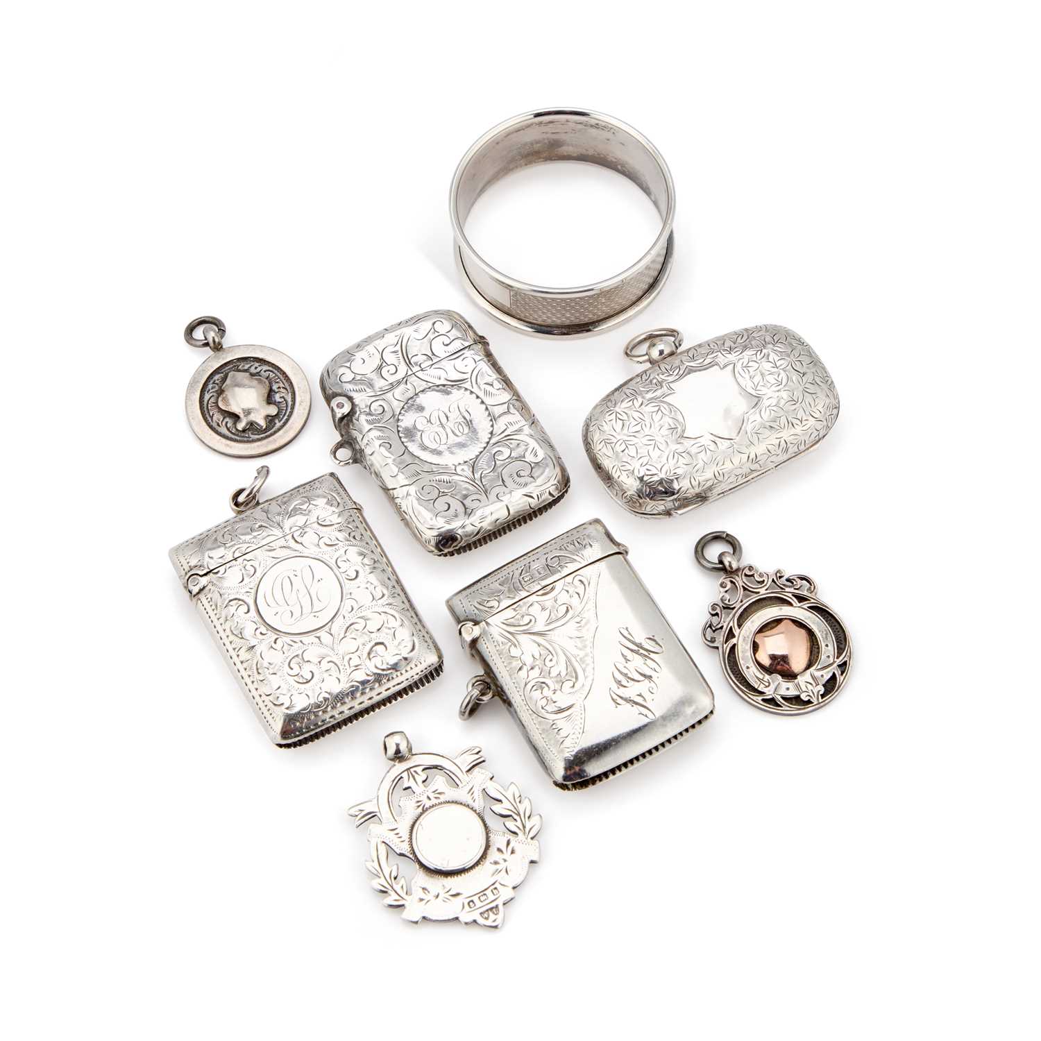 Lot 298 - A GROUP OF SILVER