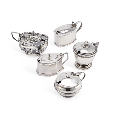Lot 260 - A GROUP OF FIVE SILVER MUSTARD POTS