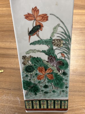 Lot 74 - A CHINESE FAMILLE VERTE PORCELAIN VASE