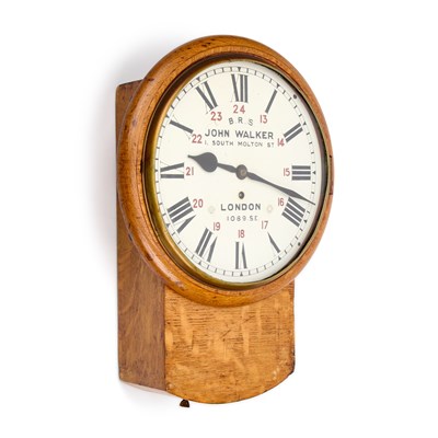 Lot 777 - AN ENGLISH OAK-CASED DROP-DIAL SINGLE-FUSEE RAILWAY CLOCK