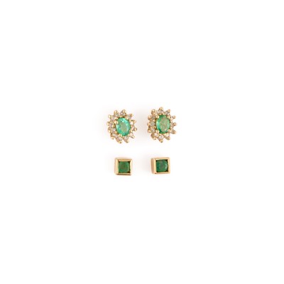 Lot 506 - TWO PAIRS OF EMERALD STUD EARRINGS