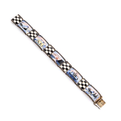 Lot 468 - O F HJORTDAHL, A NORWEGIAN SILVER GUILLOCHÉ ENAMEL BRACELET