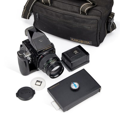 Lot 750 - A ZENZA BRONICA ETRS MEDIUM FORMAT CAMERA