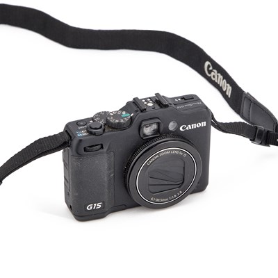 Lot 749 - A CANON POWERSHOT G15 DIGITAL CAMERA