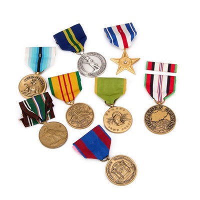 Lot 24 - A COLLECTION OF UNITED STATES OF AMERICA WAR MEDALS