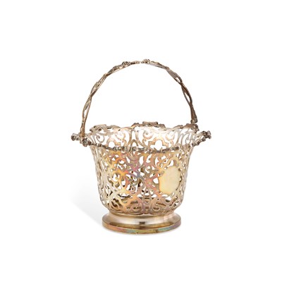 Lot 339 - A VICTORIAN SILVER SWING-HANDLE BASKET