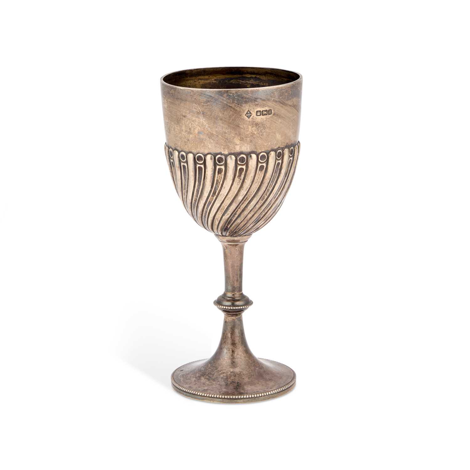 Lot 376 - A VICTORIAN SILVER GOBLET