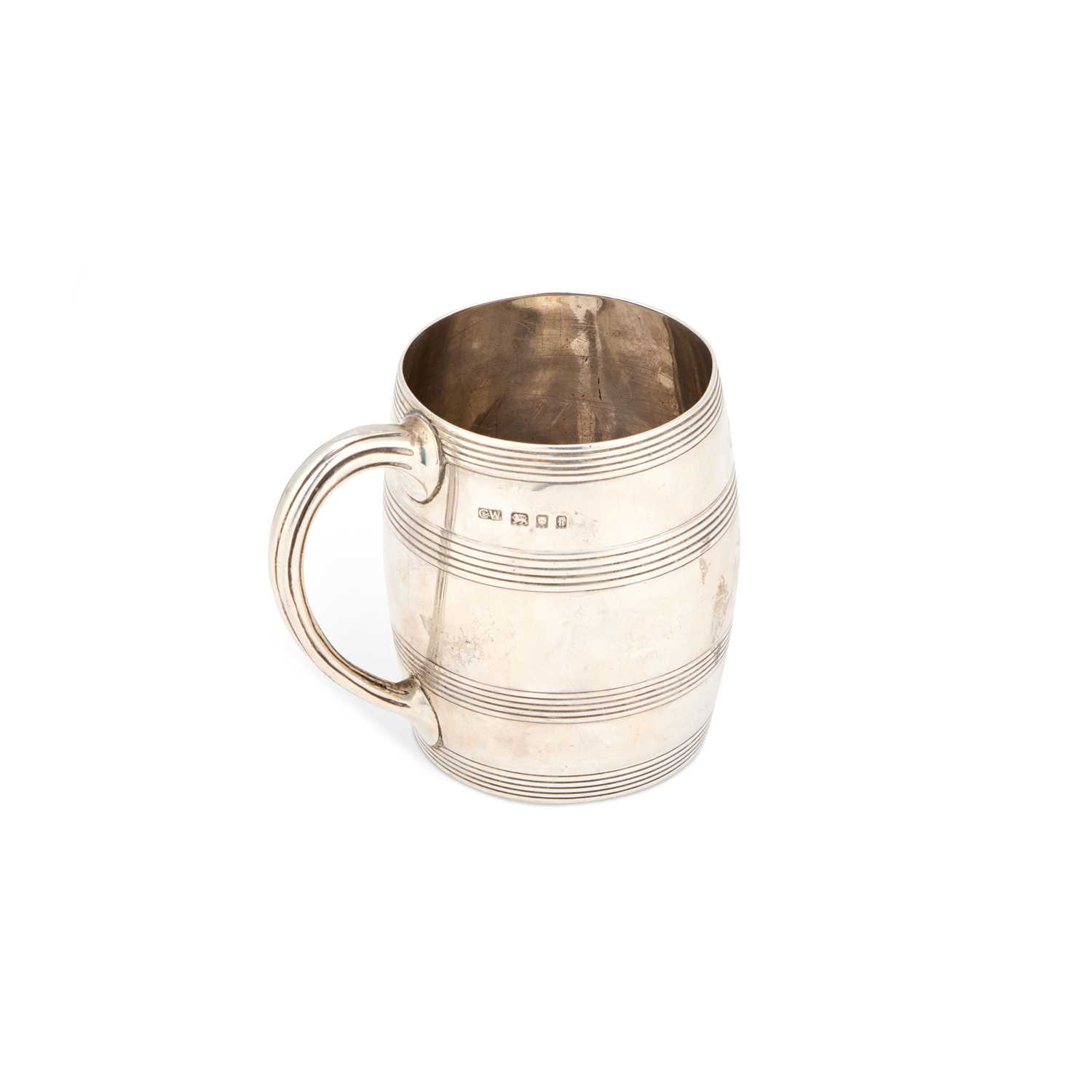 Lot 313 - A GEORGE V SILVER MUG