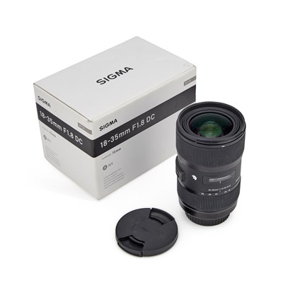 Lot 758 - A SIGMA 18-35MM F/ 1.8 DC HSM ART CAMERA LENS