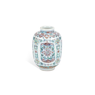 Lot 101 - A CHINESE DOUCAI PORCELAIN 'LOTUS' VASE